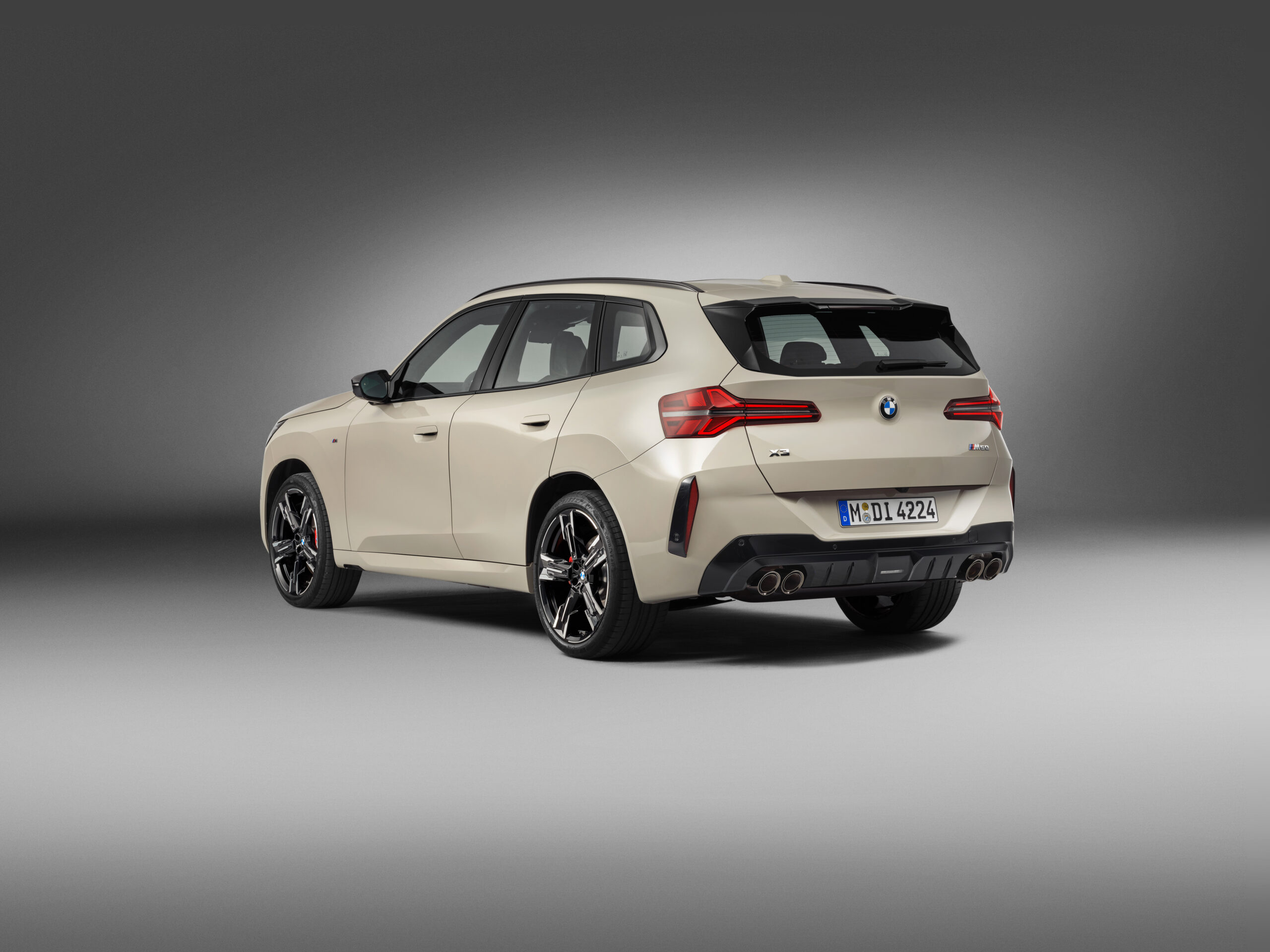 
								BMW X3 M50 xDrive (2025) full									