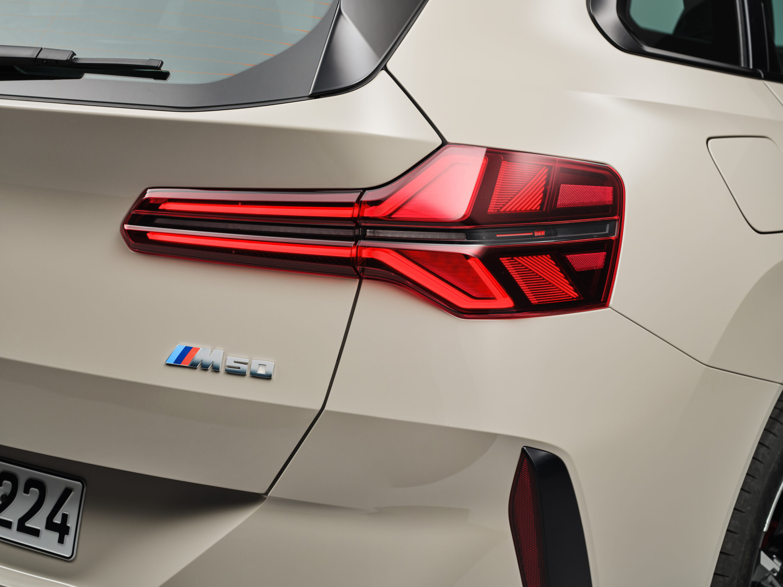 
								BMW X3 M50 xDrive (2025) full									
