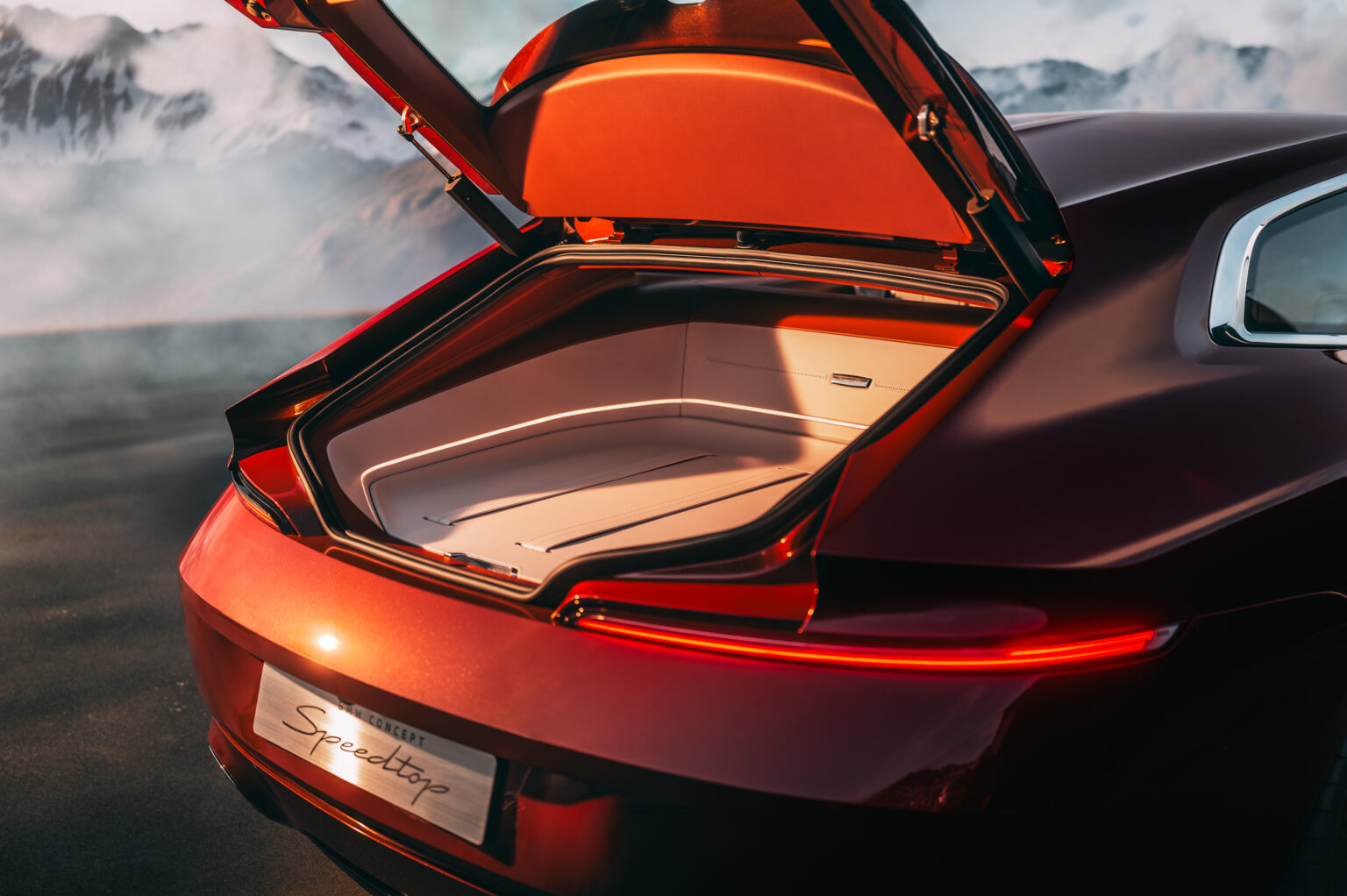 P90599287_highRes_bmw-concept-speedtop