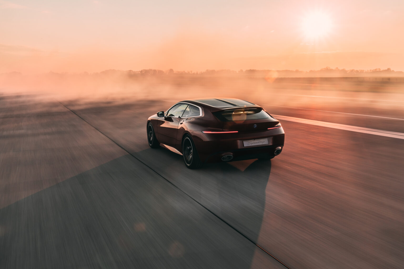 P90599292_highRes_bmw-concept-speedtop