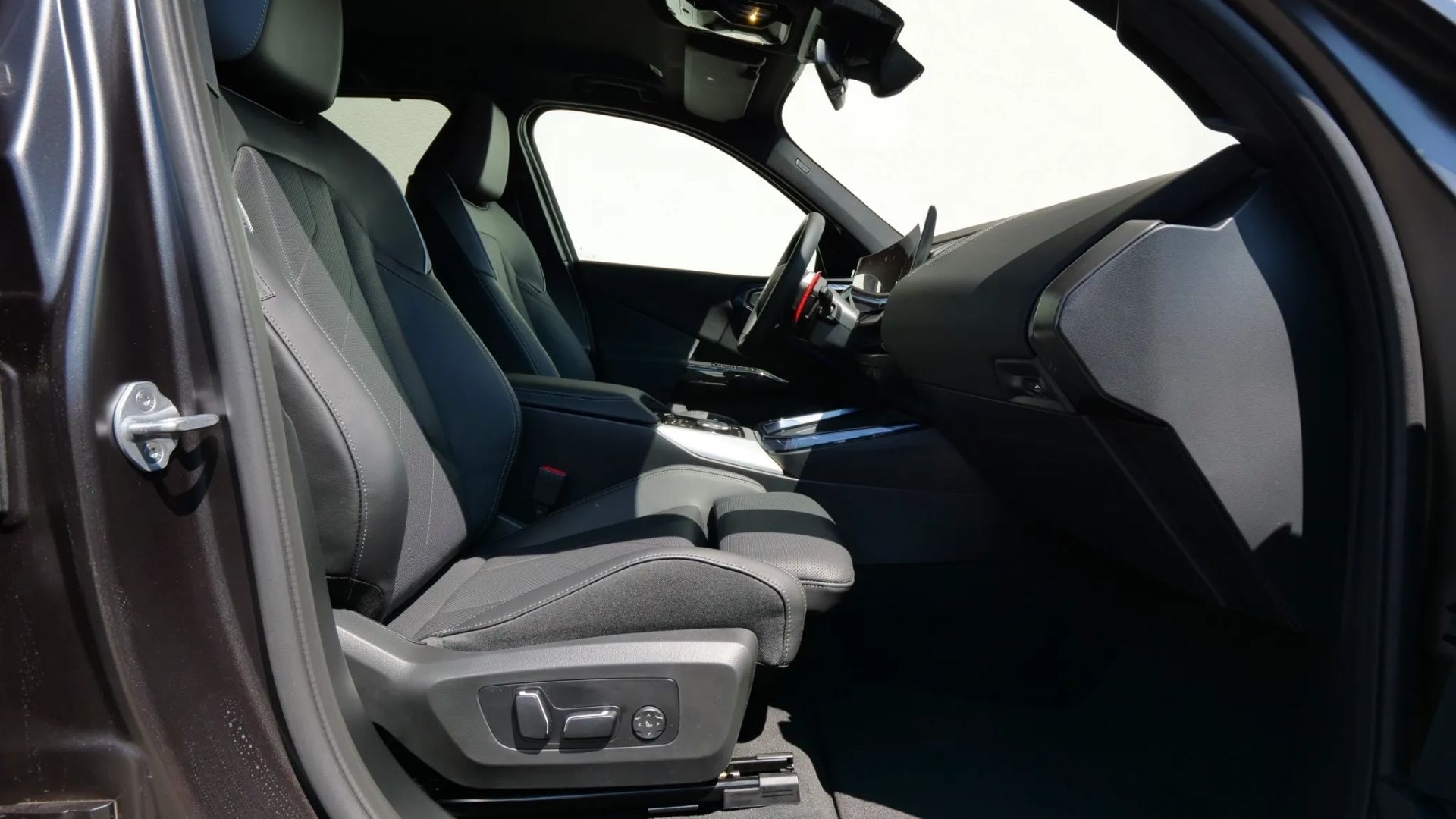 
								BMW X3 M 2025  M50 – Frozen Deep Grey | Luksusowy SUV M dostępny od ręki full									
